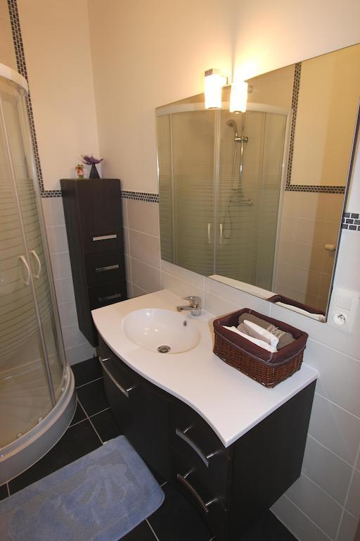 Old Saxo Apartment อีปส์ ภายนอก รูปภาพ